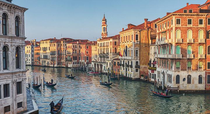 Conjuring Venice – Writing historical fiction with all five senses